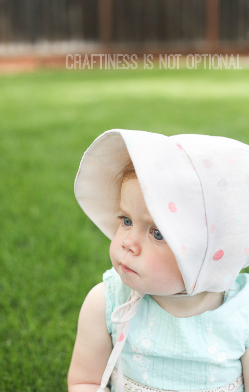 sweet  polka dot baby bonnet