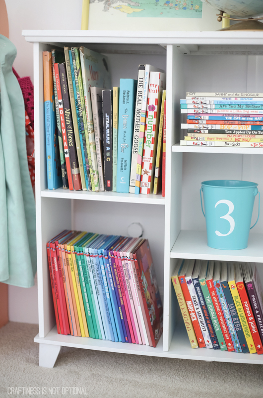cute and quirky playroom makeover \\ craftiness is not optional