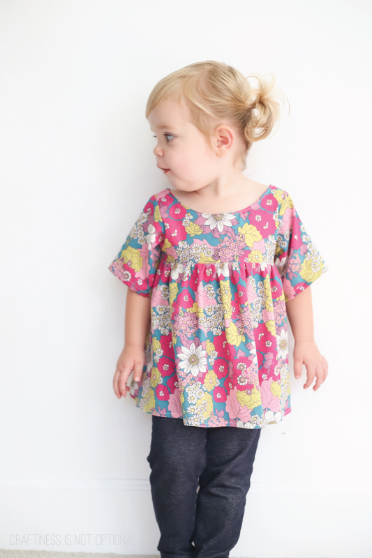 glass onion floral top