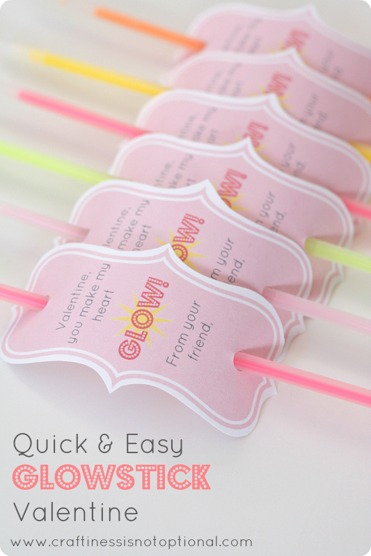 You make my heart GLOW-glowstick valentine-FREE Printable!