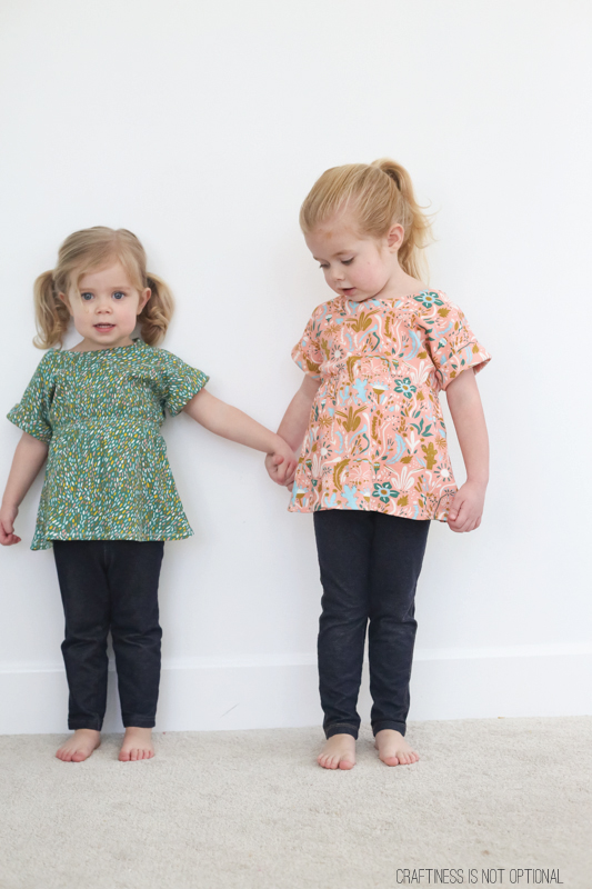 scrunch top free pattern and tutorial for birch fabrics